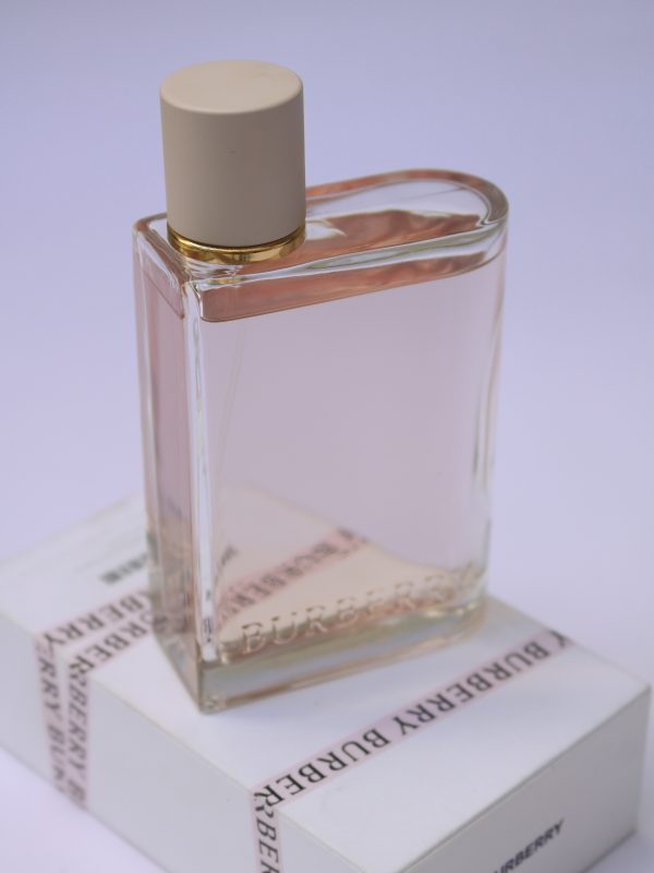 Burberry perfume women - image 1 - clear glass perfume bottle on white paper box