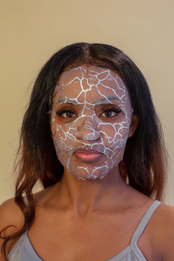 face creams with retinol model image 1 on blog page